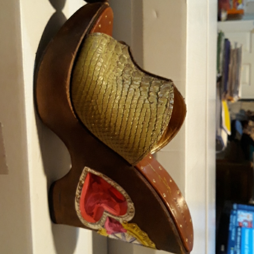 Women's heels